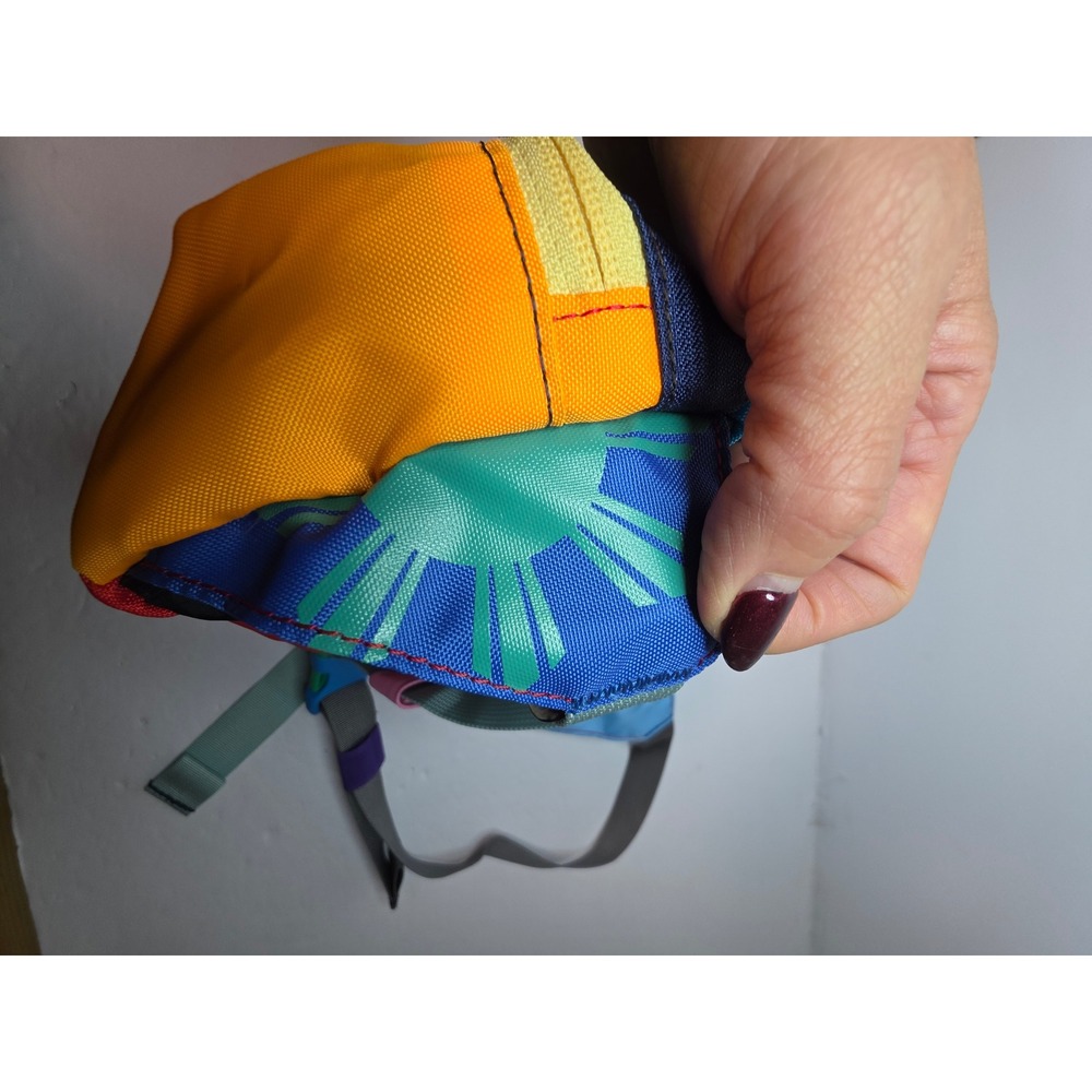 Cotopaxi Kapai 1.5L Hip Pack Del Dia Multicolor Waist Bag St Charles Logo! Rare - Picture 9 of 16